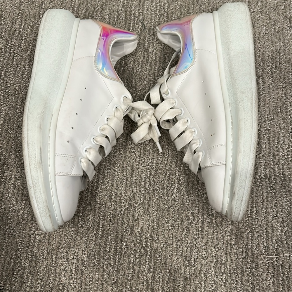 ALEXANDER MCQUEEN Women's Oversized Iridescent White Sneaker Size 7D
